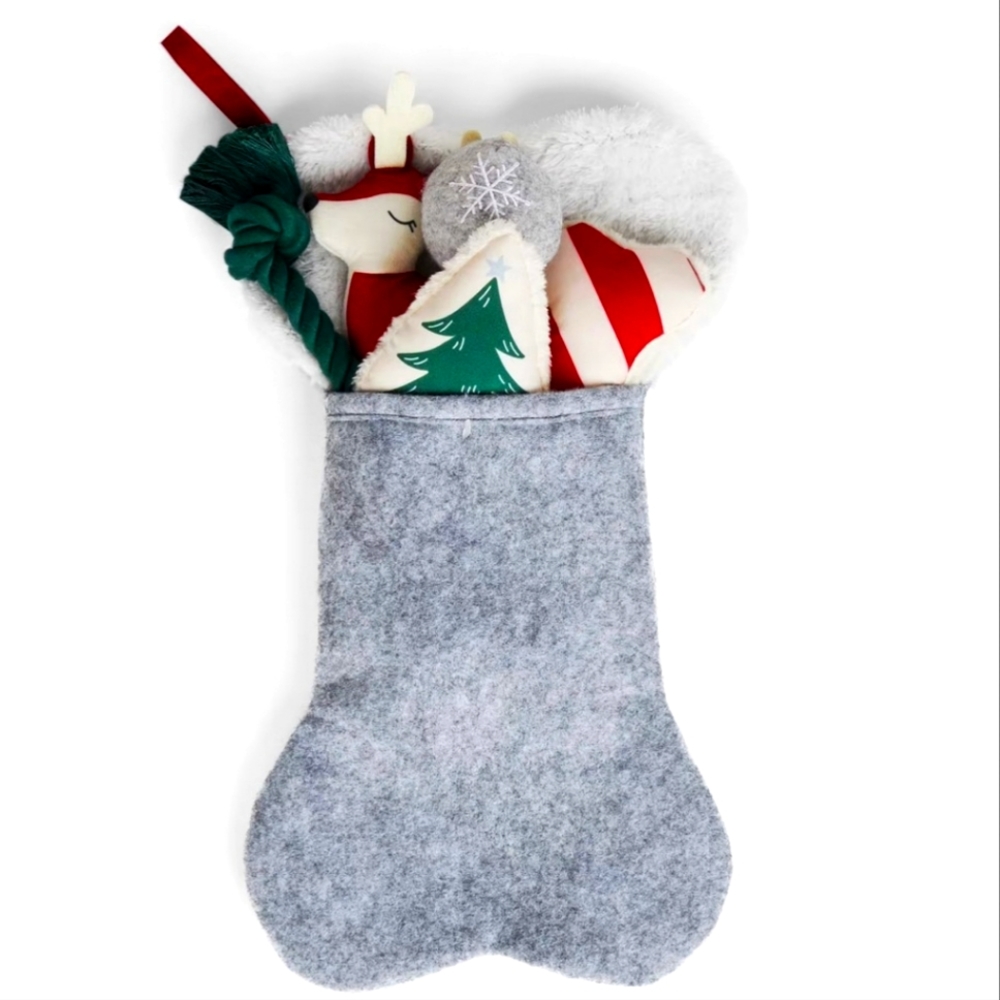 NWT Merry Makings Dog Stocking 5 Piece Toy Set
